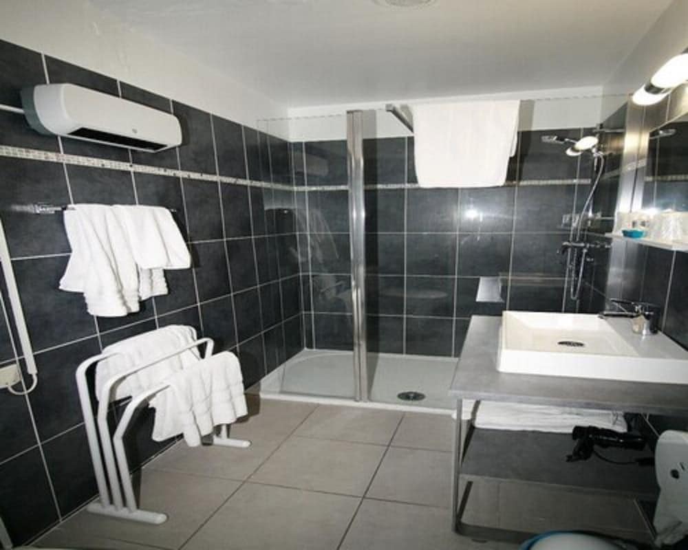 The Originals City, Hotel Azur, Fos-sur-Mer