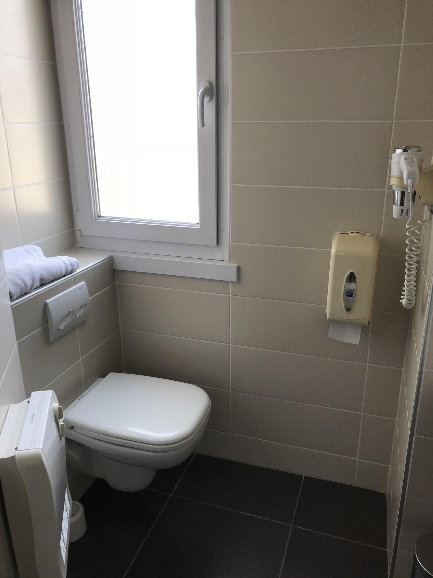 Hotel Evian Express