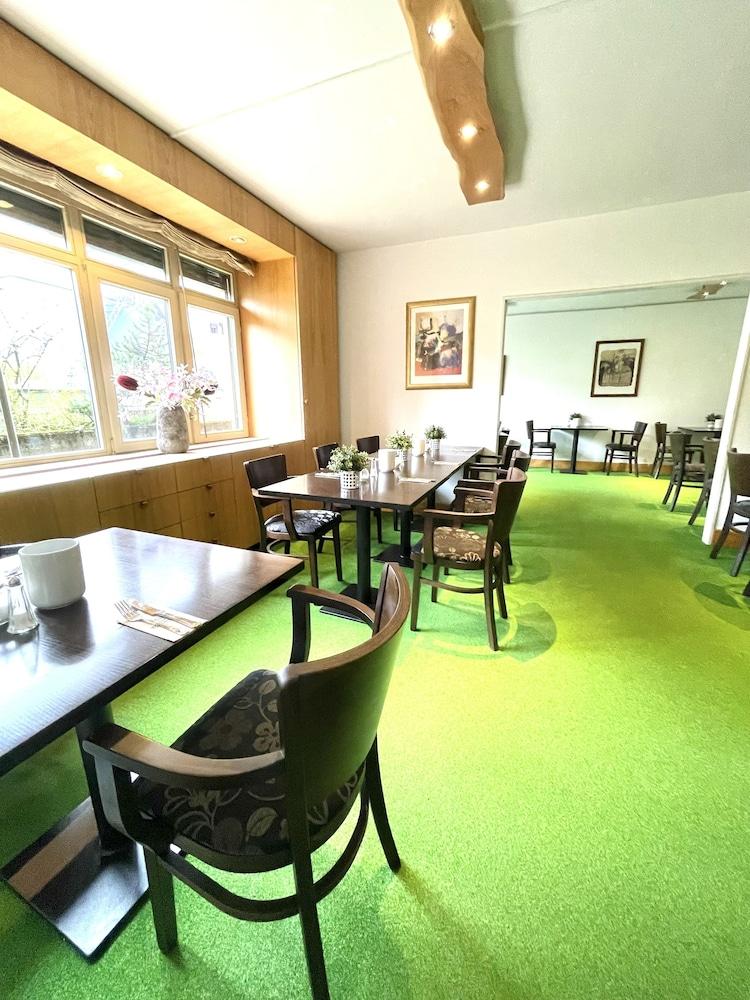 Hotel Rebgarten Schulgasse
