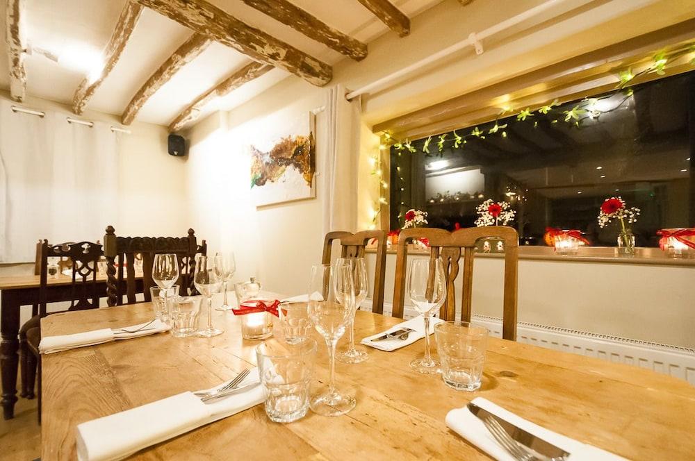 The Windmill Inn