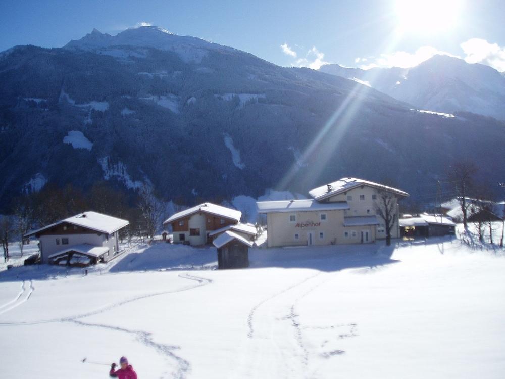 Alpenhof Apartments