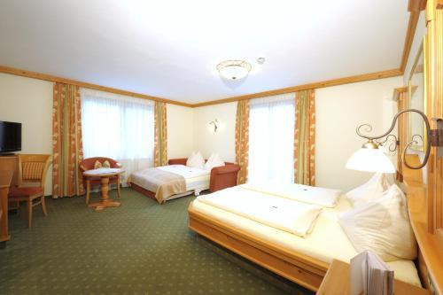 Hotel  Alpenland