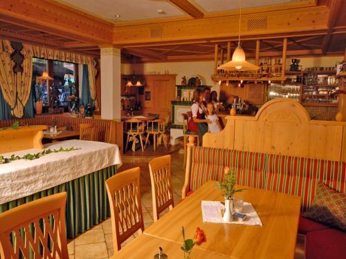 Hotel  Alpenland