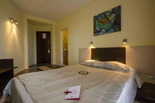Guest House Coral