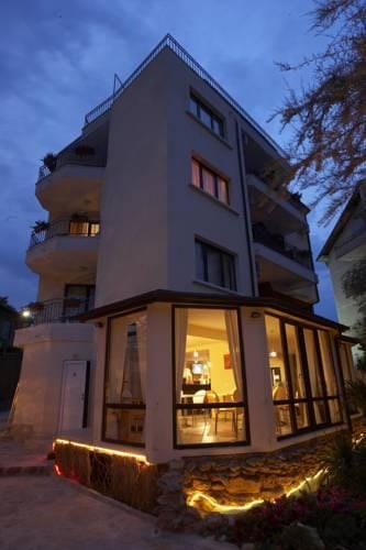 Guest House Coral