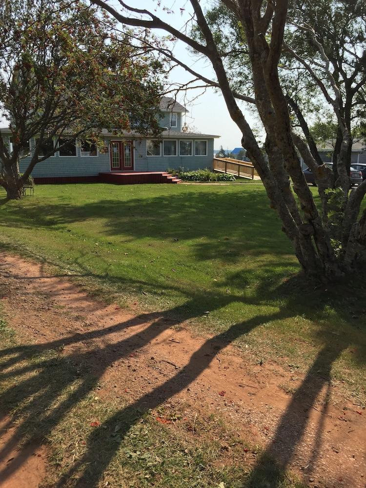 Dreamweavers Cottages and Vacation Homes