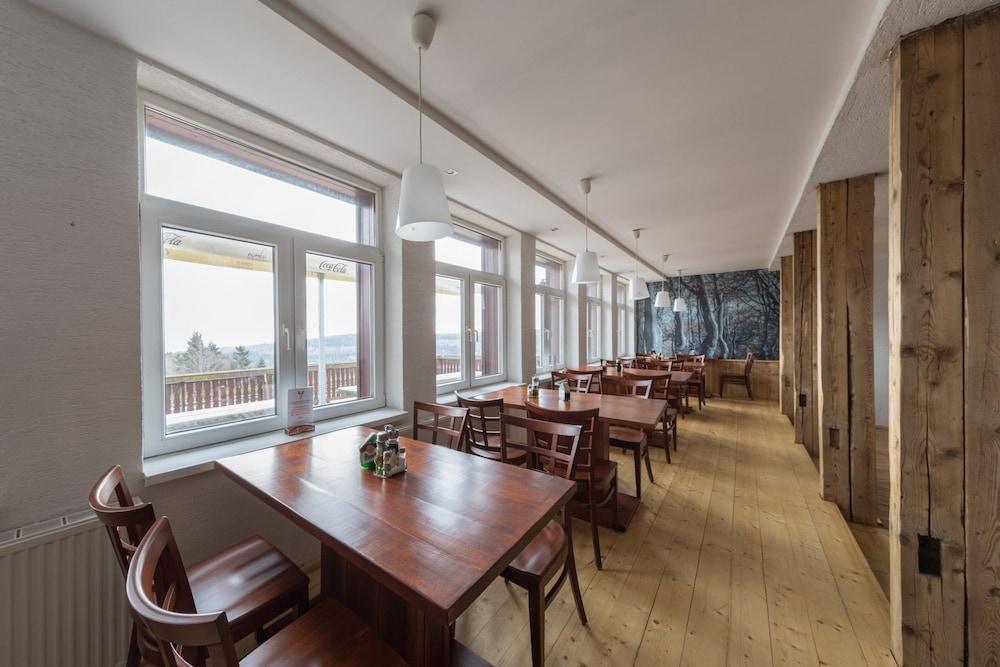 Hotel Pomezí