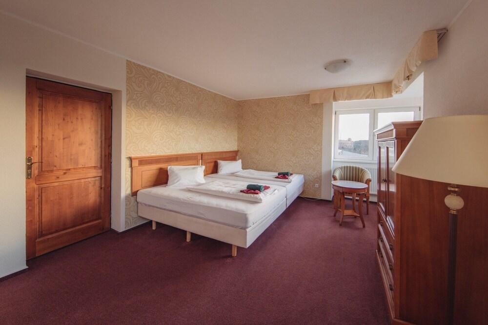 Hotel Pomezí