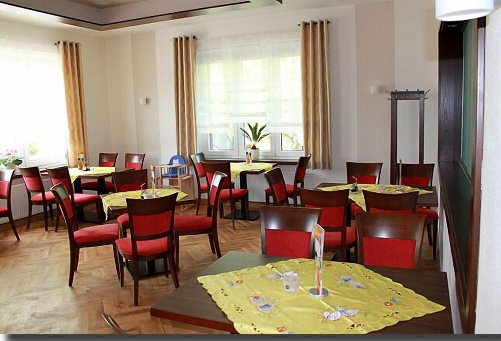 Gasthaus & Hotel Grunhof