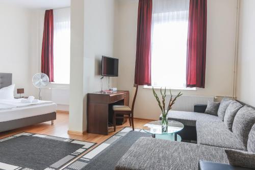 City Residence Aparthotel