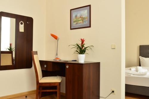 City Residence Aparthotel