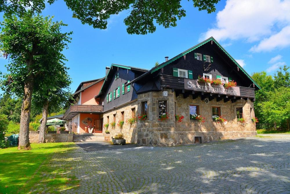 WAGNERS Hotel + Restaurant im Fichtelgebirge