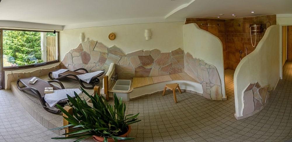 WAGNERS Hotel + Restaurant im Fichtelgebirge