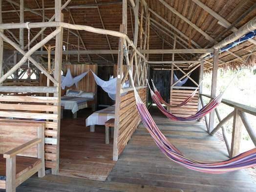 Cabana Flotante Kurupira
