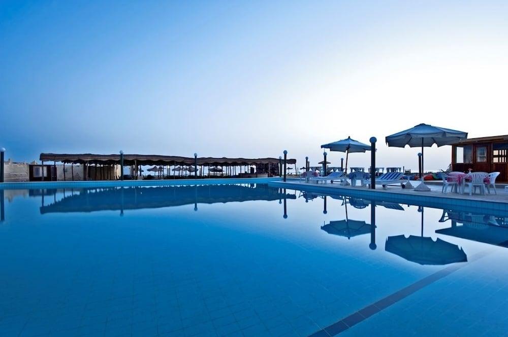 Aida Beach Hotel