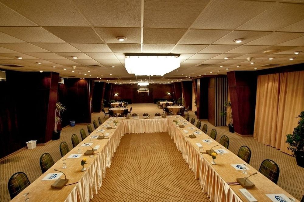 Aida Beach Hotel