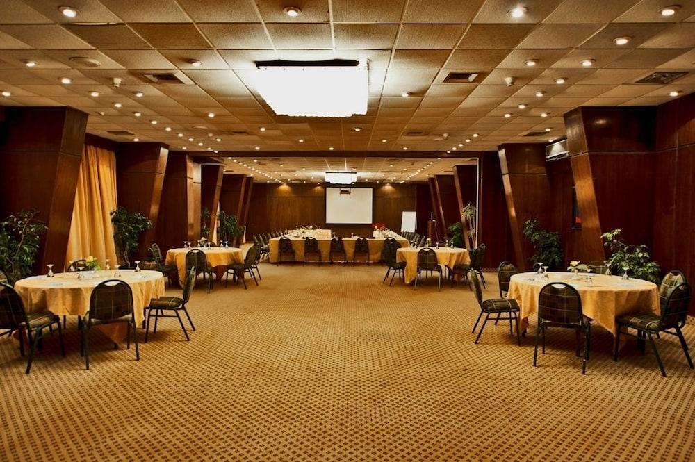 Aida Beach Hotel