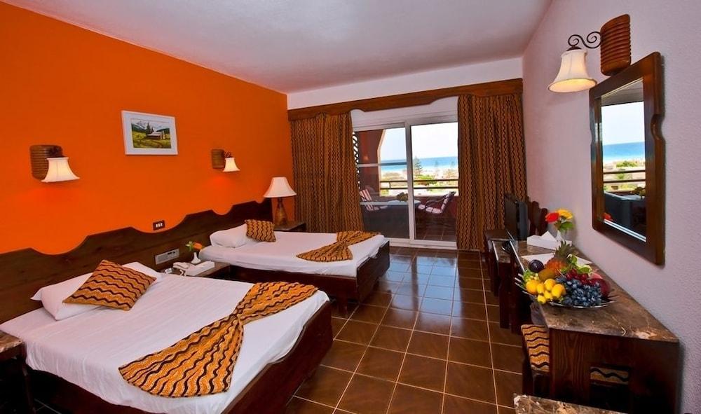Aida Beach Hotel