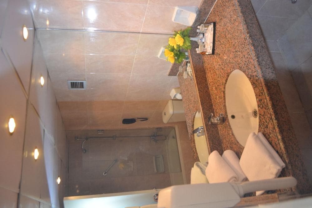 Aida Beach Hotel