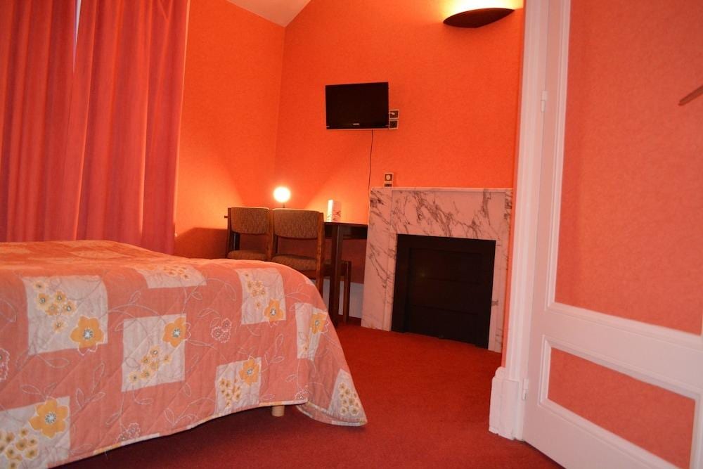 Hotel Le Lyon Bron