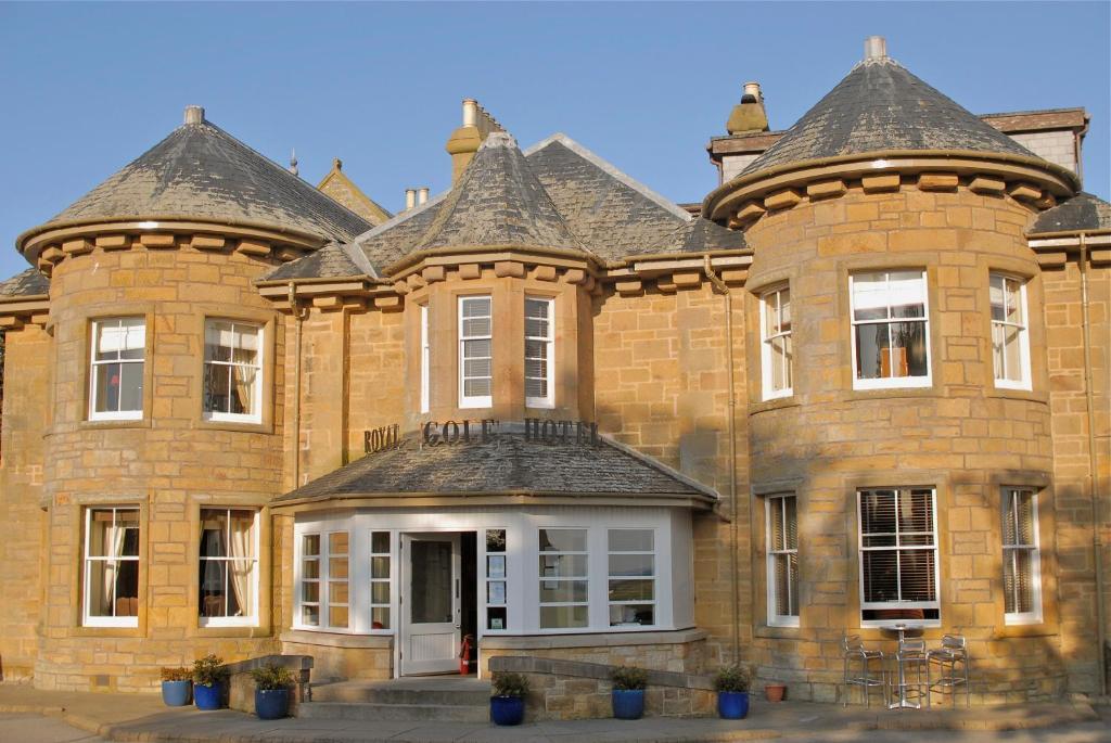 Royal Golf Hotel