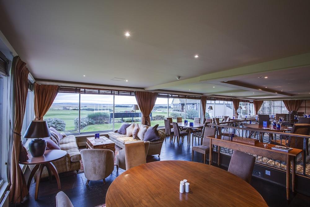 Royal Golf Hotel