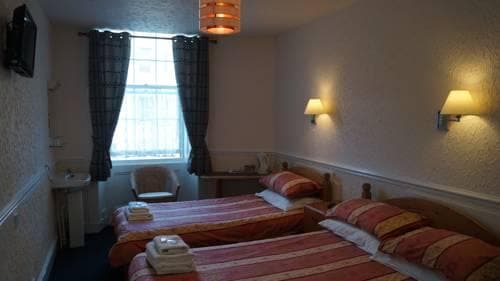 Hampton Court Guest House