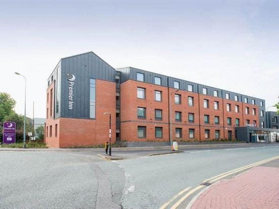 Premier Inn Lichfield City Centre