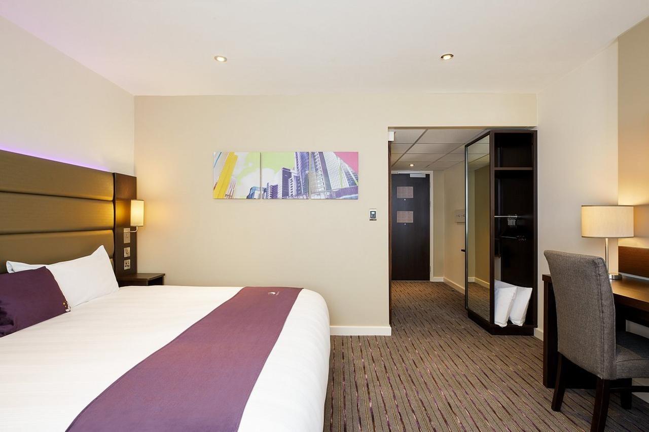 Premier Inn St Albans City Centre