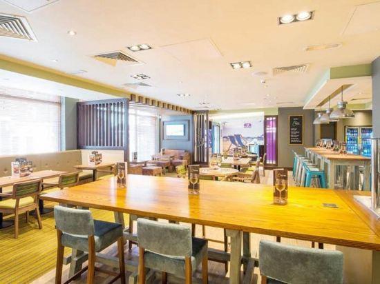 Premier Inn Eastbourne Town Centre