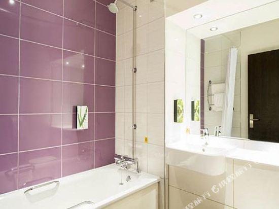 Premier Inn Eastbourne Town Centre