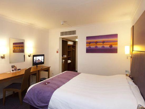 Premier Inn Eastbourne Town Centre