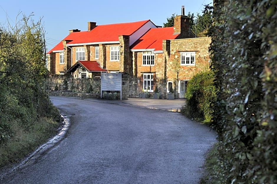 Crescent Turner Hotel