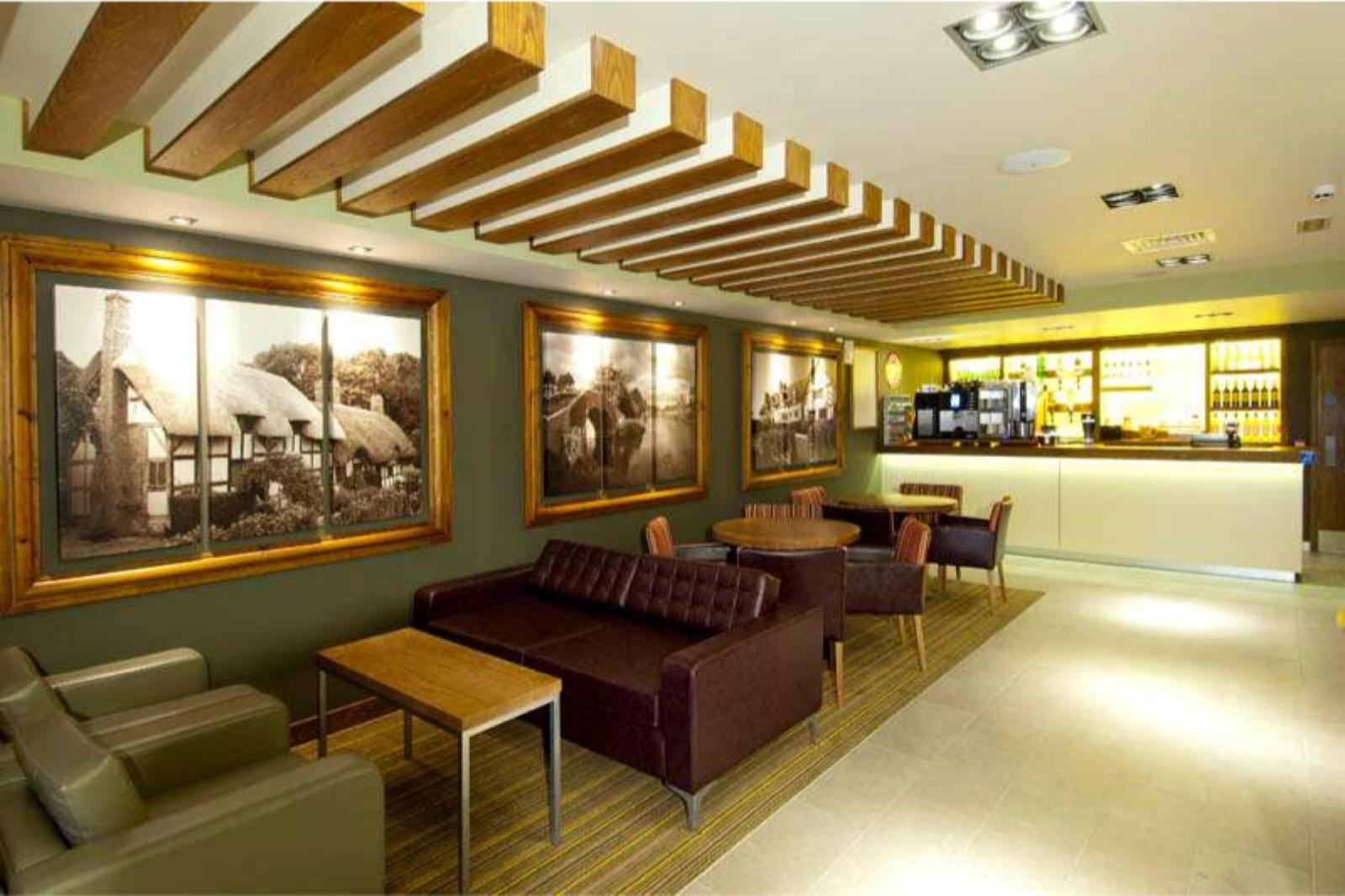 Premier Inn Stratford Upon Avon Central