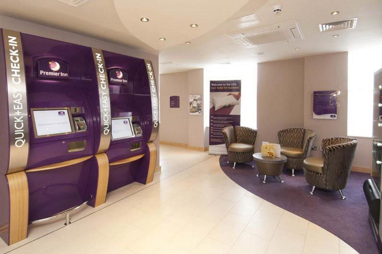 Premier Inn Stratford Upon Avon Central