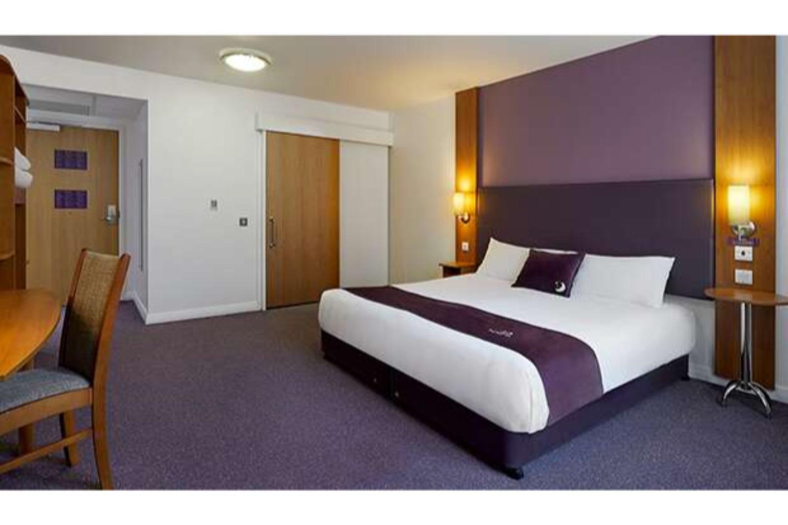 Premier Inn Stratford Upon Avon Central