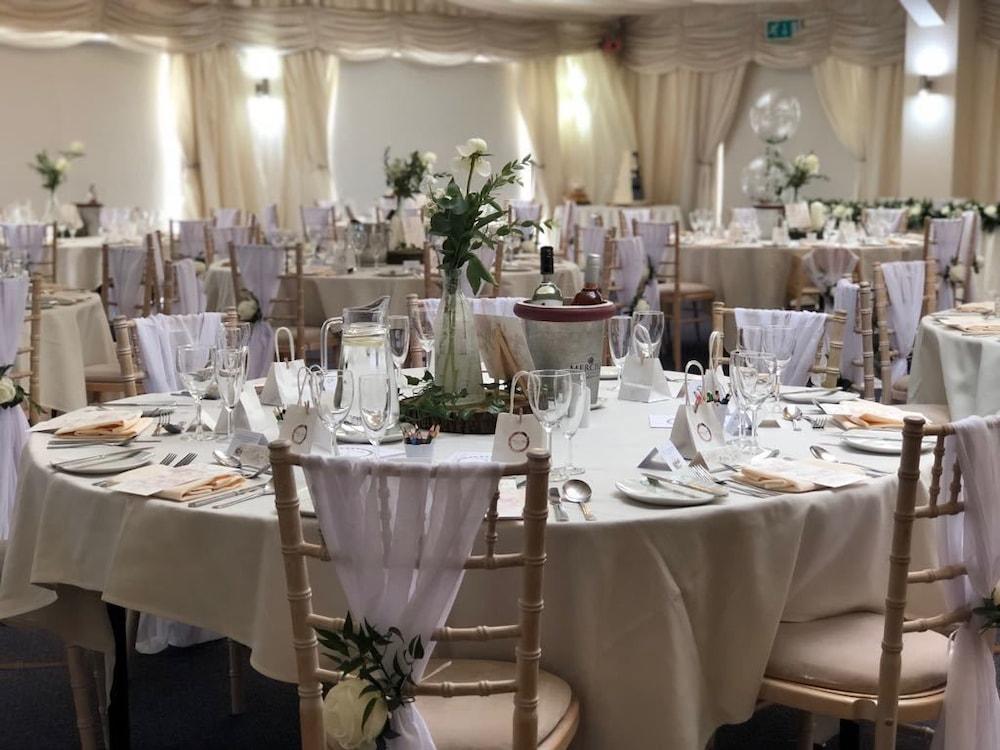 Calderfields Golf & Country Club