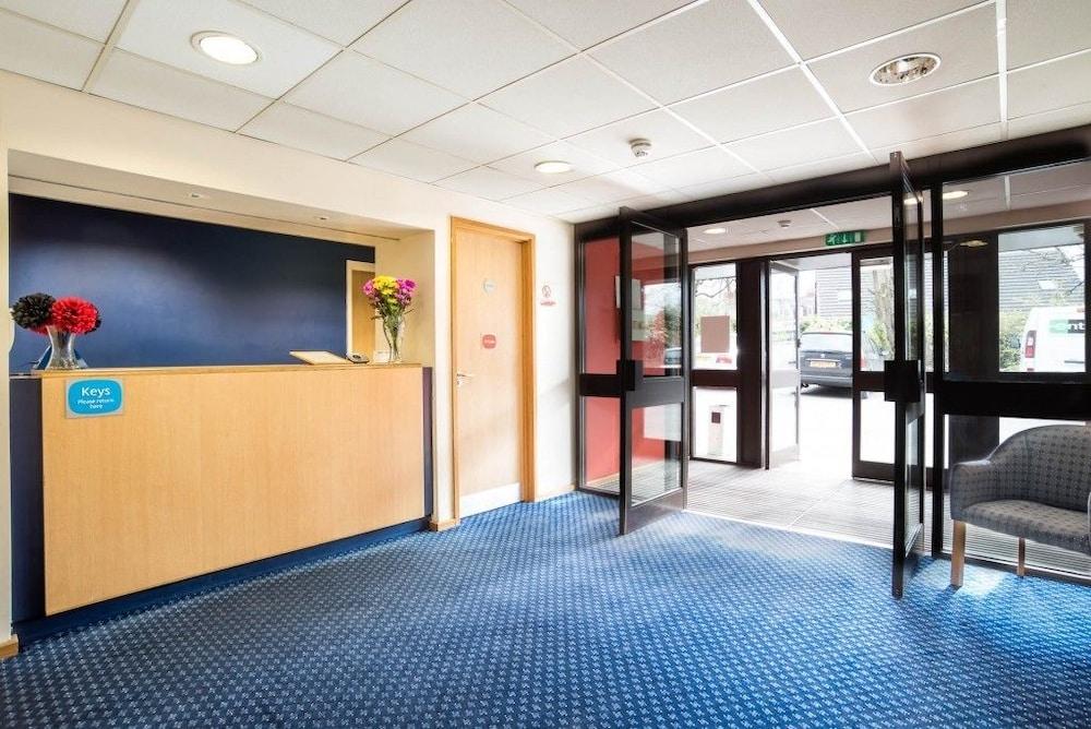 Metro Inns Huddersfield
