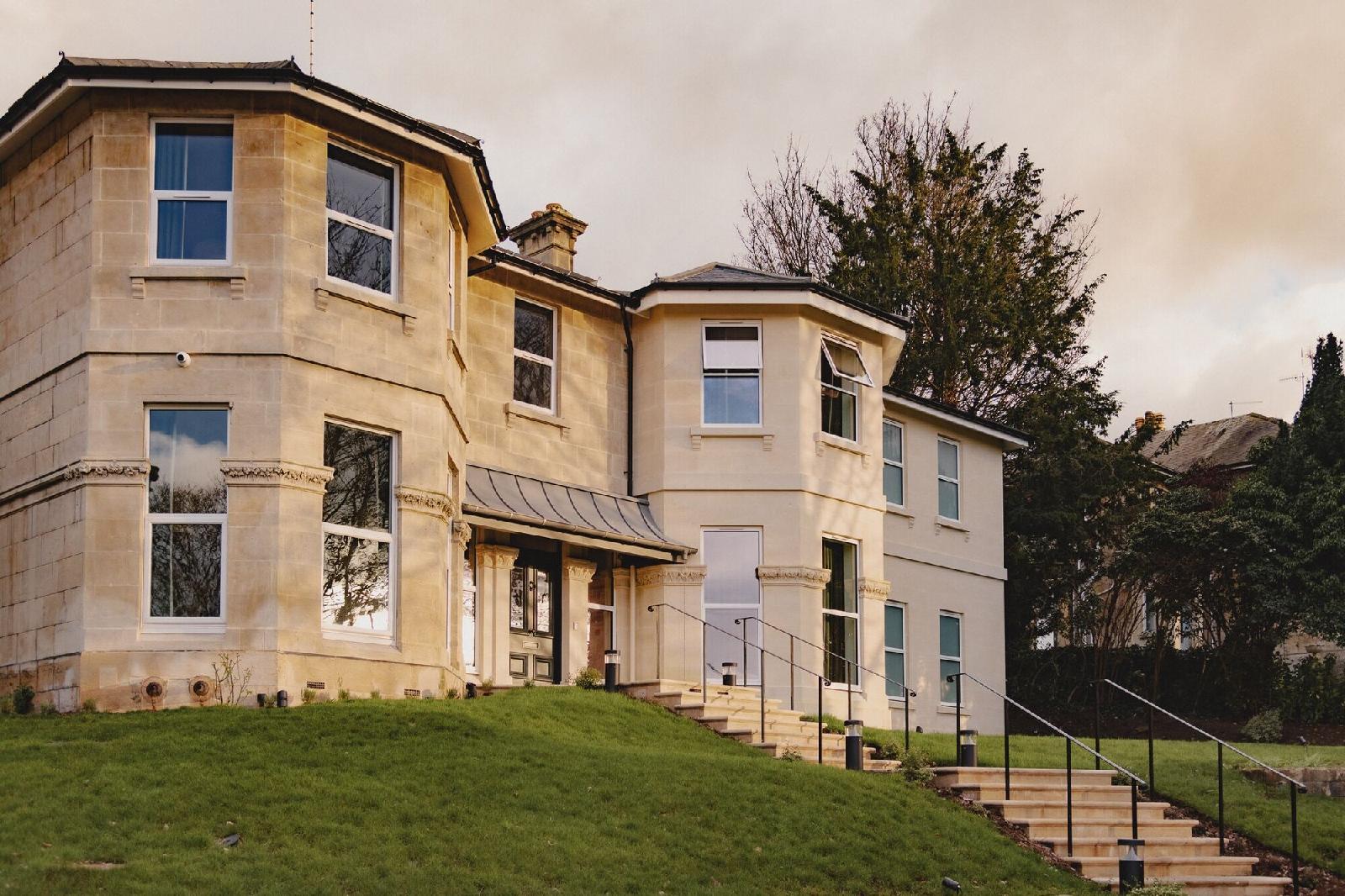 Leighton Townhouse