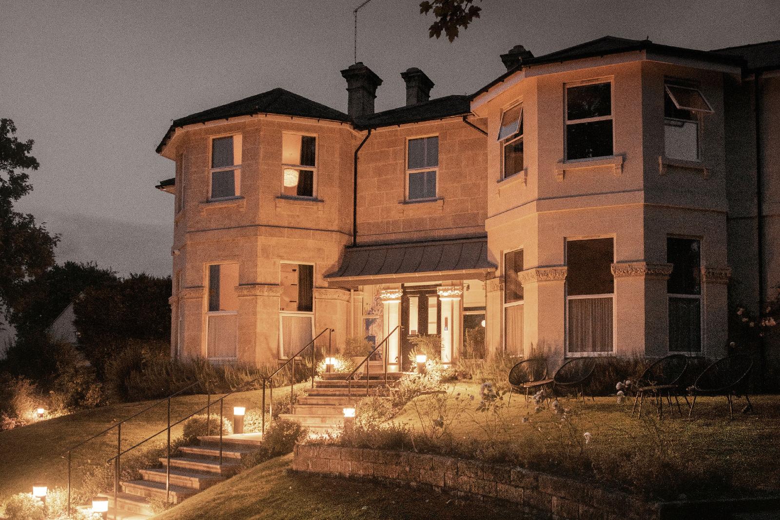 Leighton Townhouse