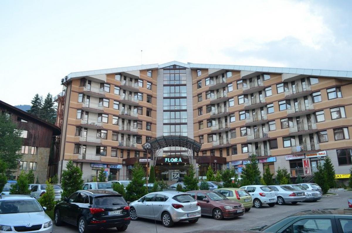 Flora Apartments by Persey Travel Agency