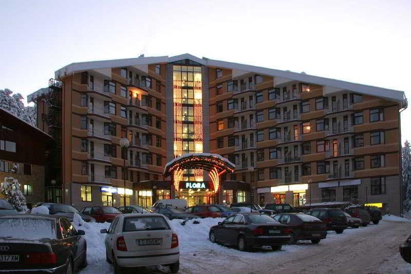 Flora Apartments by Persey Travel Agency