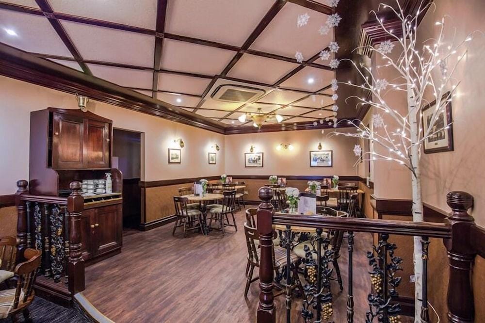 The Globe Inn