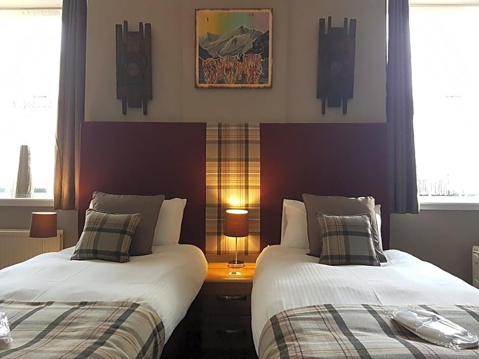 Fairburn Hotel