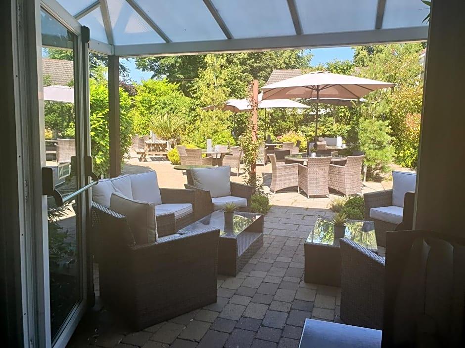 Fairburn Hotel
