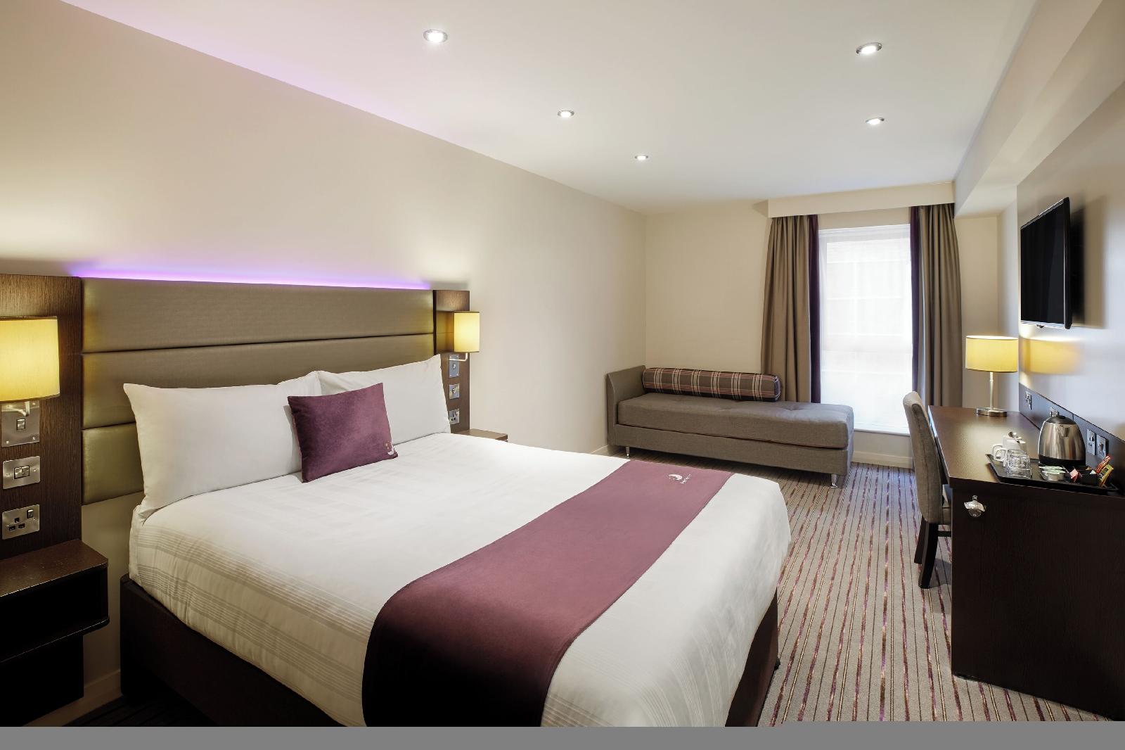 Premier Inn Birmingham City Centre New Street Station Hotel