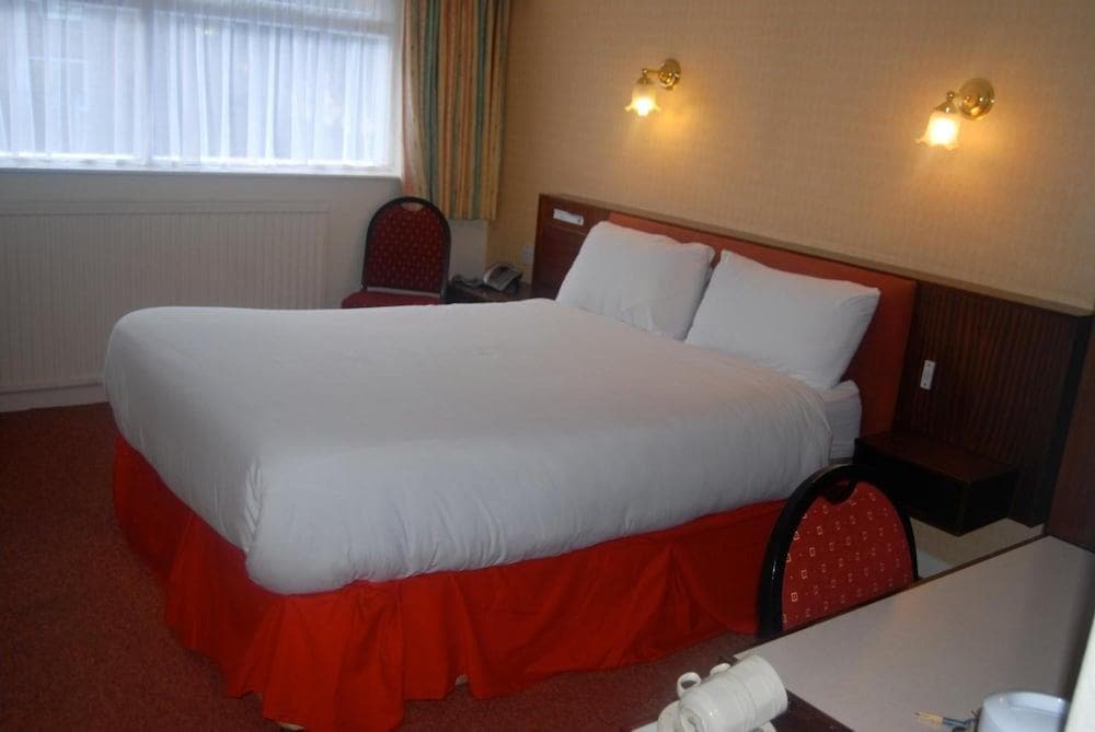 The Brecon Hotel