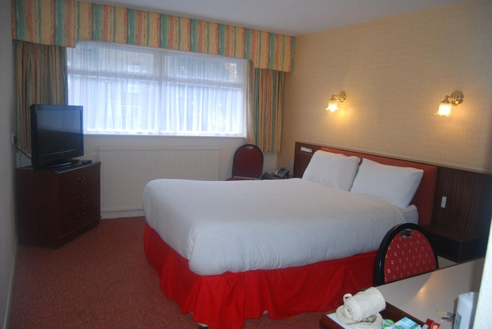 The Brecon Hotel