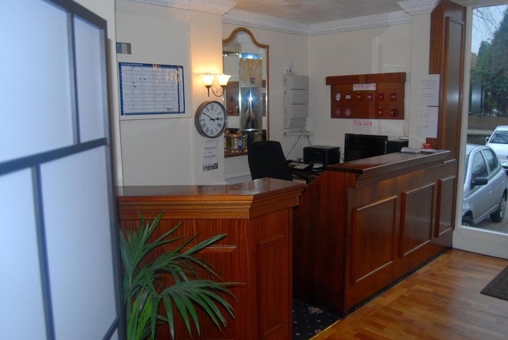 The Brecon Hotel