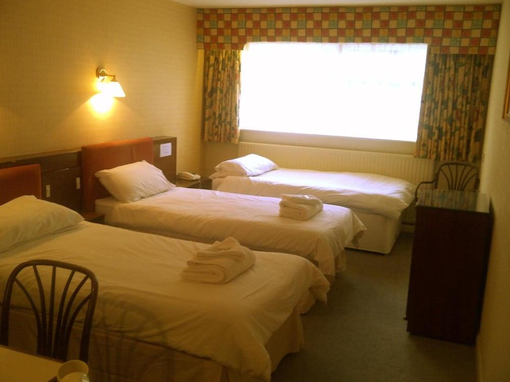 The Brecon Hotel
